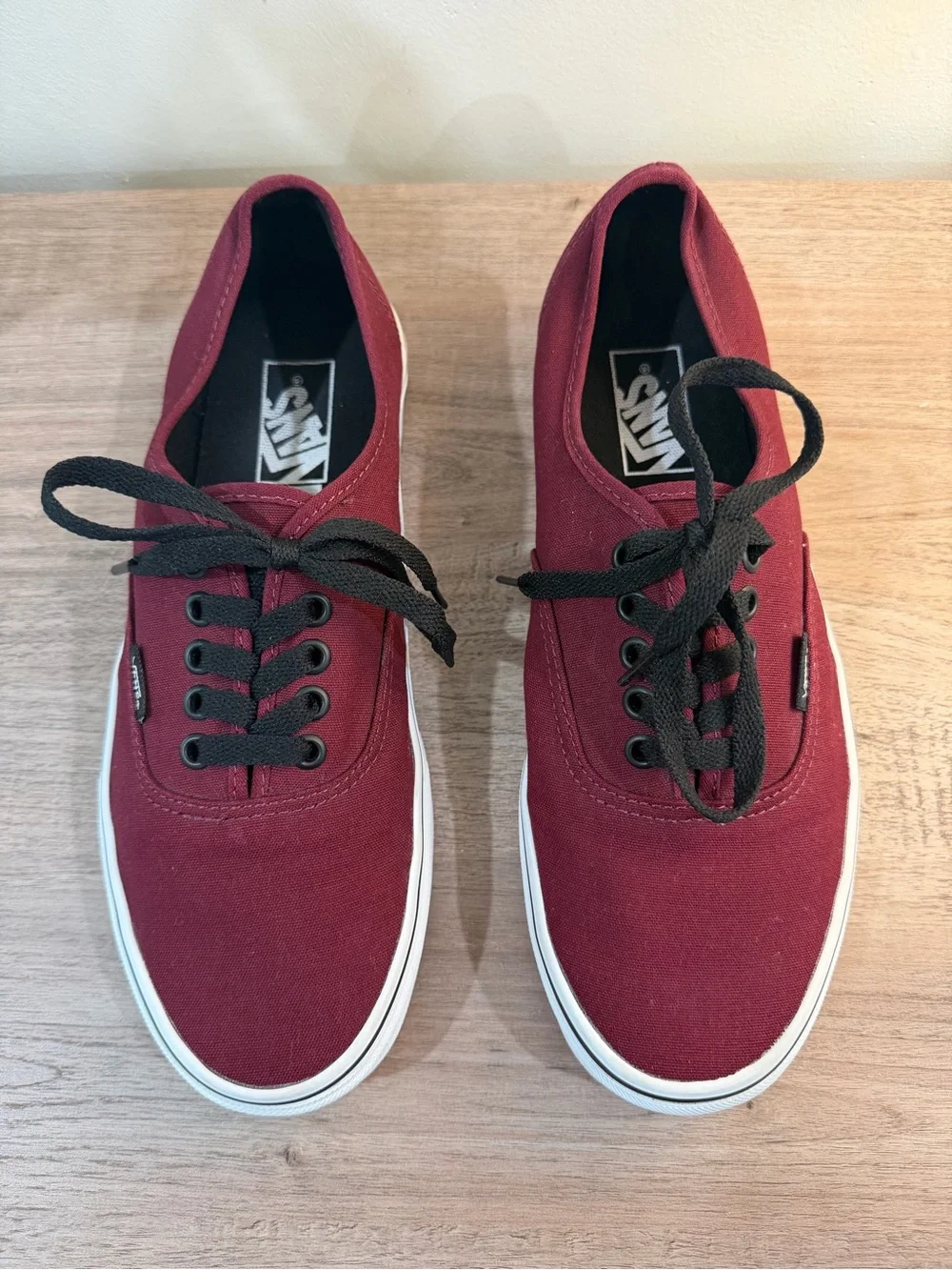 Vans Authentic Port Royal Red Burgundy/Black Canvas Low-Top Sneakers W 10 M 8.5